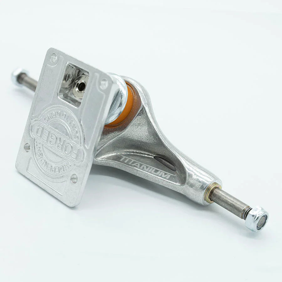 Independent Trucks 144mm Stage 11 Forged Titanium Standard - Silver (Set of 2)